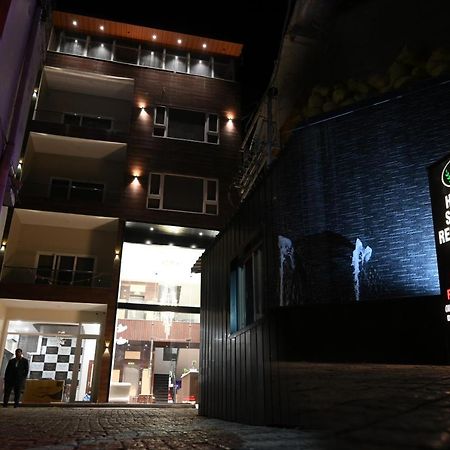 Hotel Singla Residency คางกรา ภายนอก รูปภาพ